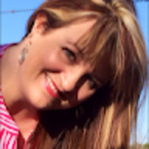 Meet your Posher, Angie
